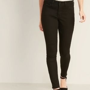 Old Navy Mid-Rise Pop Icon Skinny Black Jeans